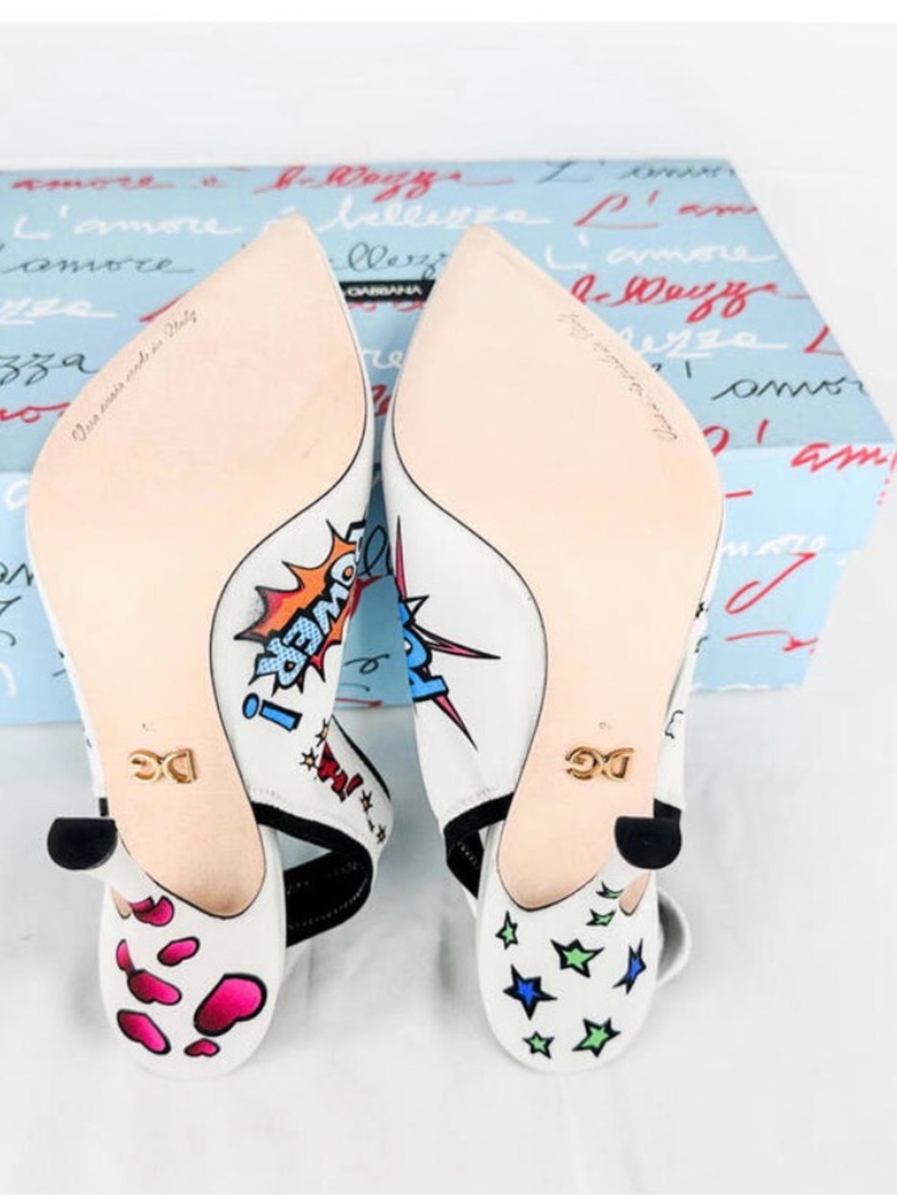 Dolce & Gabbana NWT White Pop-Art Comic Slingback Pumps. Size 39 - Picture 8 of 10